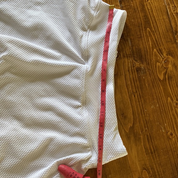 KYODAN Tennis Skirt! Lined and has shorts underneath. Worn, in good condition! - Picture 6 of 7